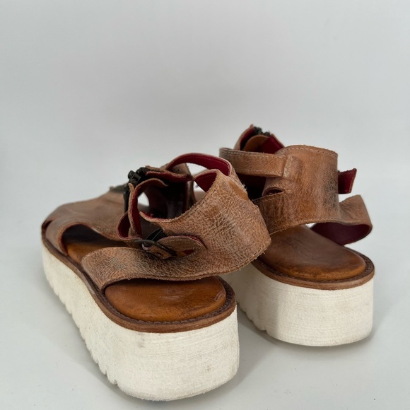 Bed Stu Clancy Leather Cut Out Grommet Buckle Front Zip Sandals In Tan Rustic - Picture 4 of 9